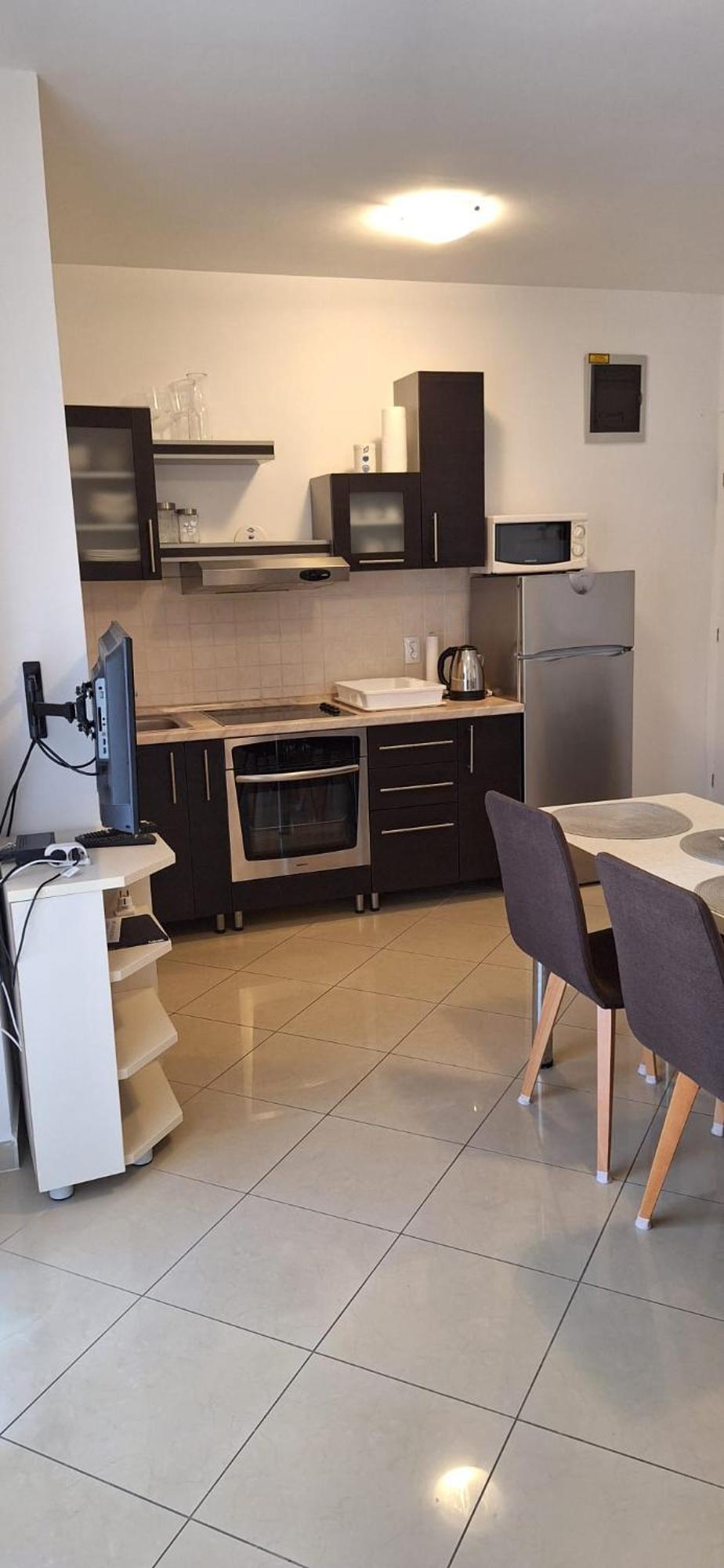 Apartman Valkira Novalja - Moderan Smjestaj S Pogledom Blizu Zrca Esterno foto